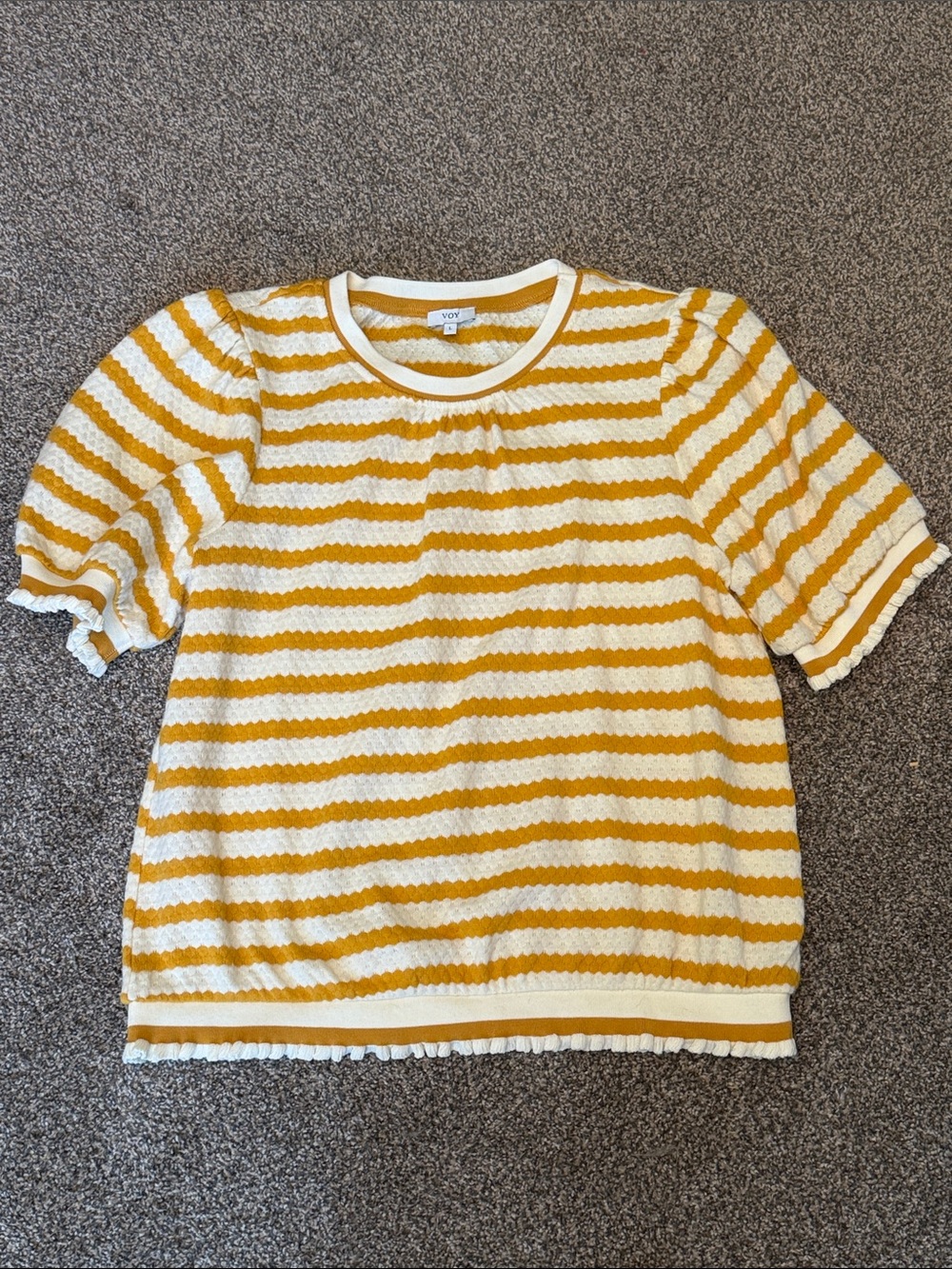 Voy Striped Yellow & White Short Sleeve Knit Top - size L